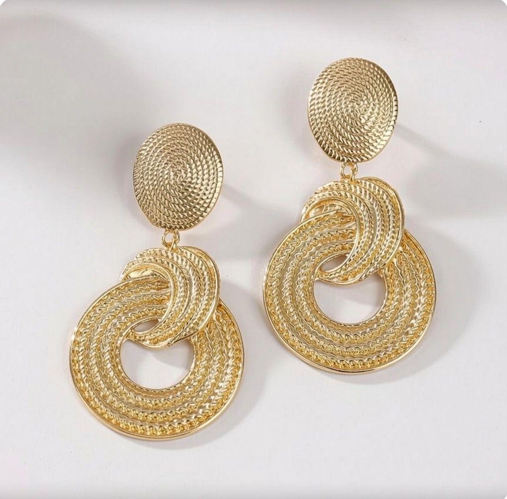 ✨ Złote kolczyki wiszące – podwójne sploty boho glamour ✨
