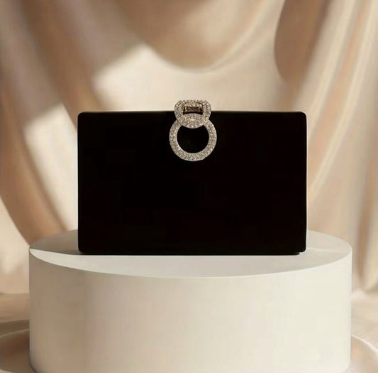 🖤 Crystal Ring – Czarna Welurowa Kopertówka Glamour ✨ Kryształowa Klamra & Złote Detale